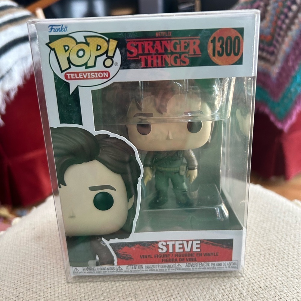 Funko Pop Stranger Things Steve #1300 Season 4 Netflix Vinyl Figure